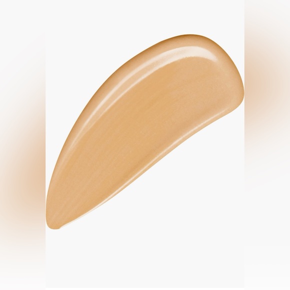 Giorgio Armani Luminous Silk Foundation - Picture 5 of 7